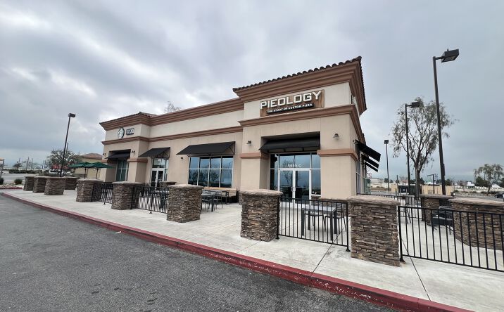 Pictures of Retail property located at 5555 Laval Rd, Arvin, CA 93203 for lease - image #1