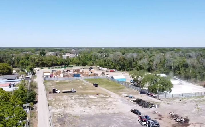 Pictures of Industrial property located at 4306 FL-574, Plant City, FL 33563 for lease - image #1