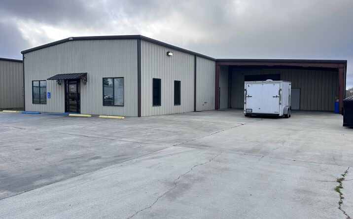 Pictures of Industrial property located at 208 Jared Dr, Broussard, LA 70518 for lease - image #1