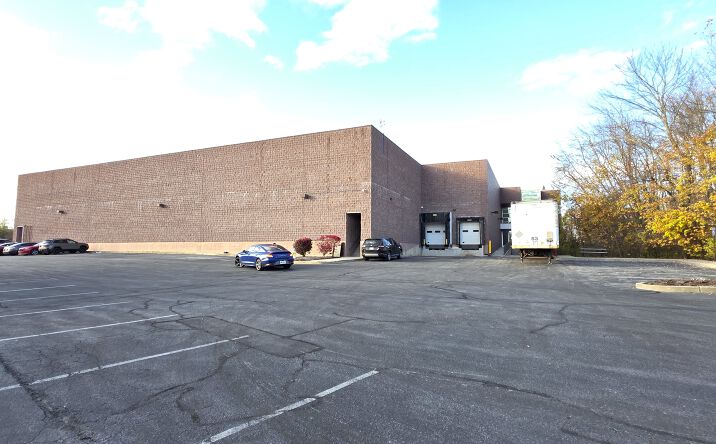 Pictures of Industrial, Office property located at 4 Commerce Dr S, Harriman, NY 10926 for lease - image #1