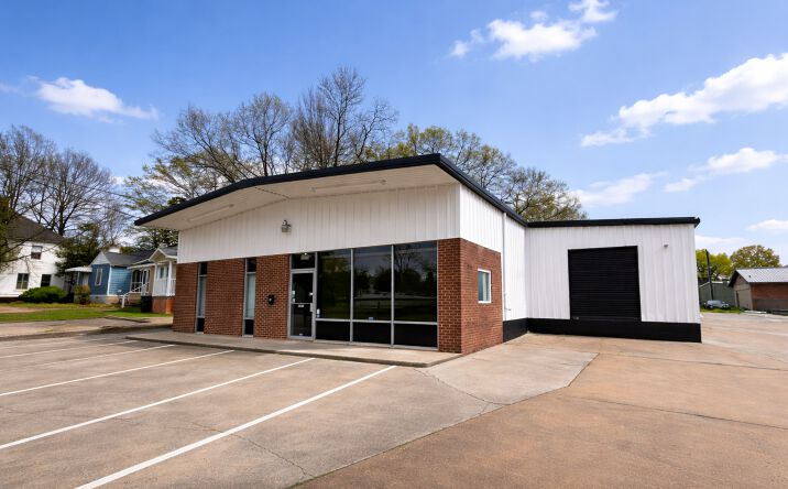 Pictures of Industrial property located at 113 Sayre St, Anderson, SC 29624 for lease - image #1
