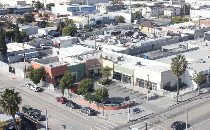 Pictures of Office, Retail, Restaurant property located at 601 N Avalon Blvd, Los Angeles, CA 90744 for lease - image #1
