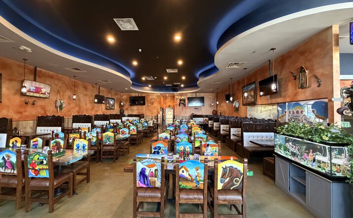Pictures of Retail, Restaurant property located at 325 Hughes Center Dr, Las Vegas, NV 89119 for lease - image #1
