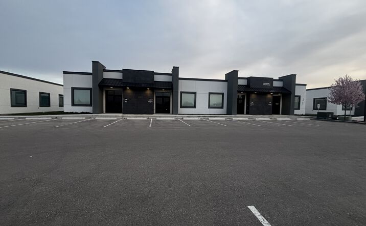 Pictures of Office property located at 1462 W Ustick Rd, Meridian, ID 83646 for lease - image #1