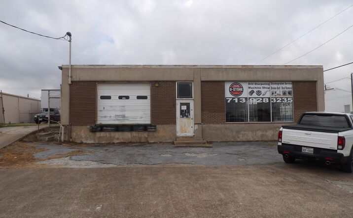 Pictures of Retail, Office, Industrial property located at 1812 Wayside Dr, Houston, TX 77011 for lease - image #1
