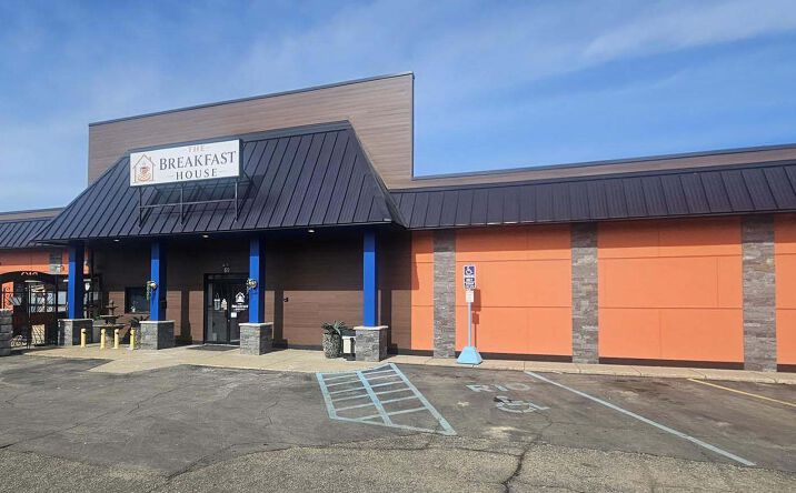 Pictures of Retail, Restaurant property located at 69 28th St SW, Grand Rapids, MI 49548 for lease - image #1
