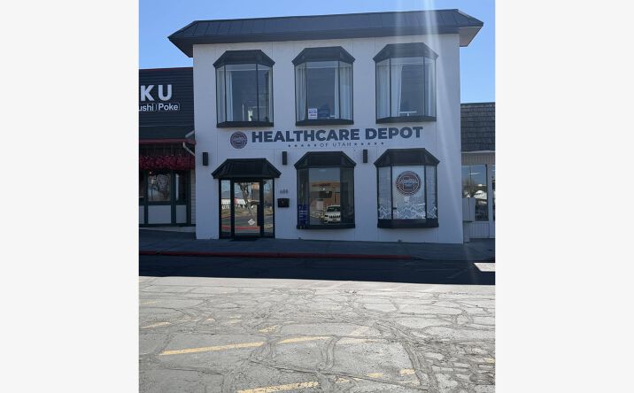 Pictures of Retail, Office, Restaurant property located at 688 E Union Square, Sandy, UT 84070 for lease - image #1