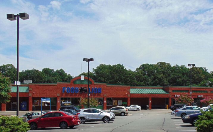 Pictures of Retail property located at 8000-8006 Buford Court, Midlothian, VA 23235 for lease - image #1