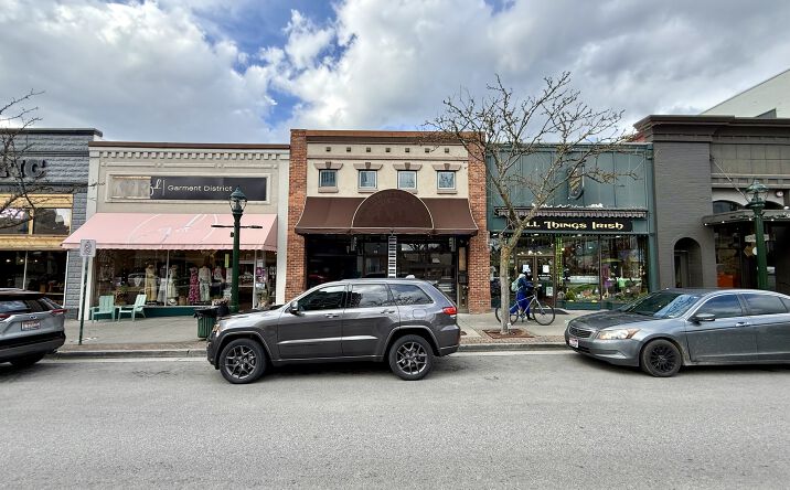 Pictures of Retail, Restaurant property located at 313 E Sherman Ave, Coeur d'Alene, ID 83814 for lease - image #1