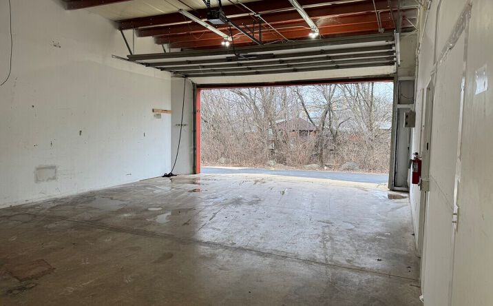 Pictures of Retail, Office, Special Purpose property located at 280 N Phelps Ave, Rockford, IL 61108 for lease - image #1