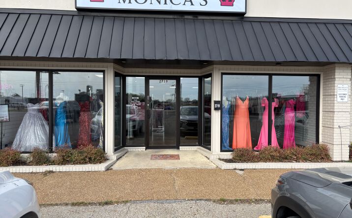 Pictures of Retail property located at 2719 S Caraway Road, Jonesboro, AR 72401 for lease - image #1