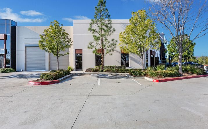 Pictures of Industrial property located at 42245 Remington Avenue Unit B-11, Temecula, CA 92590 for lease - image #1