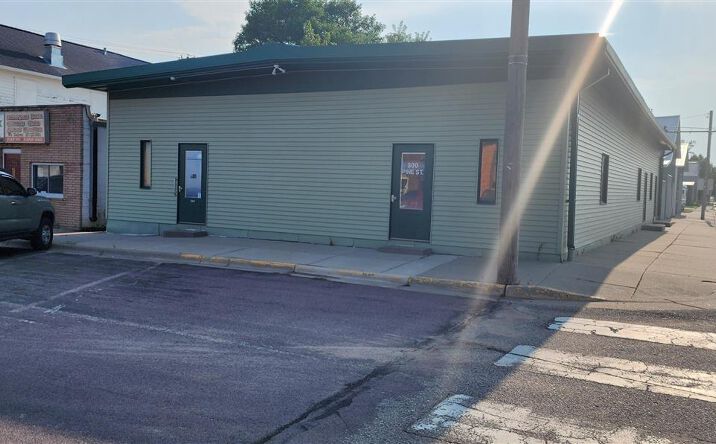 Pictures of Land property located at 633 N 3rd Street, Nicollet, MN 56074 for lease - image #1