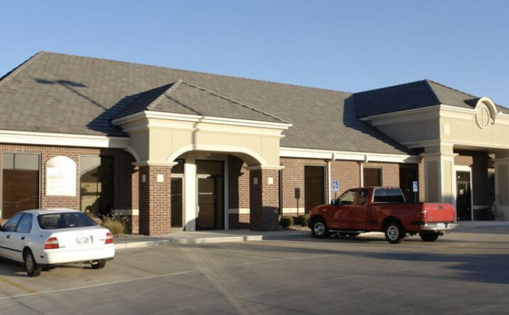 Pictures of Office property located at 10333 E 21st St N, Wichita, KS 67206 for lease - image #1