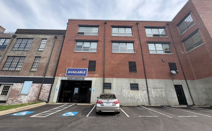Pictures of Retail property located at 2411 E Franklin St, Richmond, VA 23223 for lease - image #1
