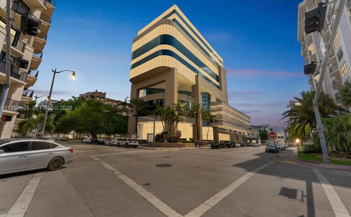 Pictures of Office property located at 75 Valencia Ave # 302, Coral Gables, FL 33134 for lease - image #1
