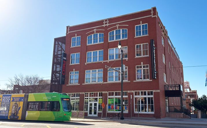 Pictures of Office property located at 4 E Sheridan Ave, Oklahoma City, OK 73104 for lease - image #1