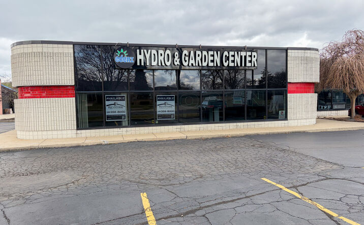 Pictures of Retail, Office, Industrial property located at 31431 John R Rd, Madison Heights, MI 48071 for lease - image #1