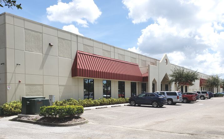 Pictures of Industrial property located at 4521 19th St Ct E, Bradenton, FL 34203 for lease - image #1