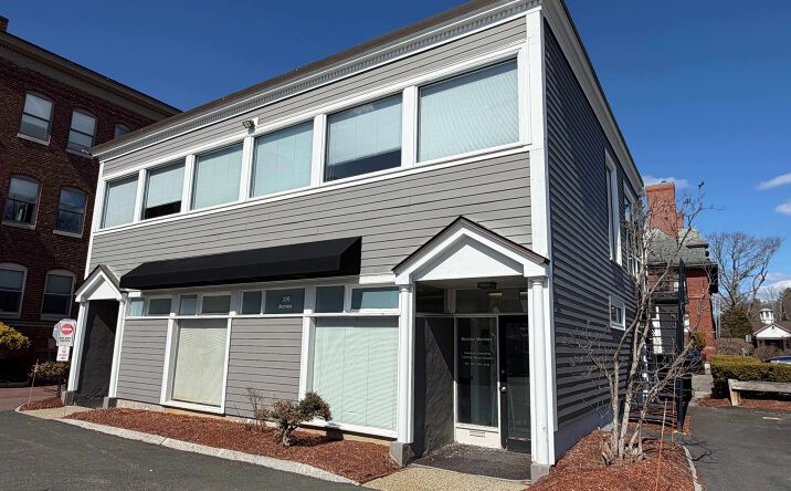 Pictures of Office property located at 332 Washington St, Wellesley, MA 02481 for lease - image #1