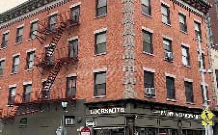 Pictures of Retail property located at 868 N Broadway, White Plains, NY 10603 for lease - image #1