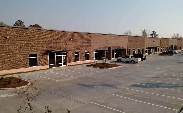 Pictures of Industrial property located at 300 Springhill Farm Rd, Fort Mill, SC 29715 for lease - image #1
