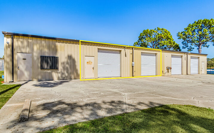 Pictures of Industrial property located at 17430 East St, North Fort Myers, FL 33917 for lease - image #1