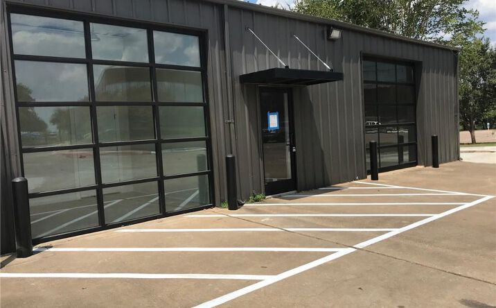 Pictures of Special Purpose, Industrial, Retail property located at 2700 Earl Rudder Fwy, College Station, TX 77840 for lease - image #1