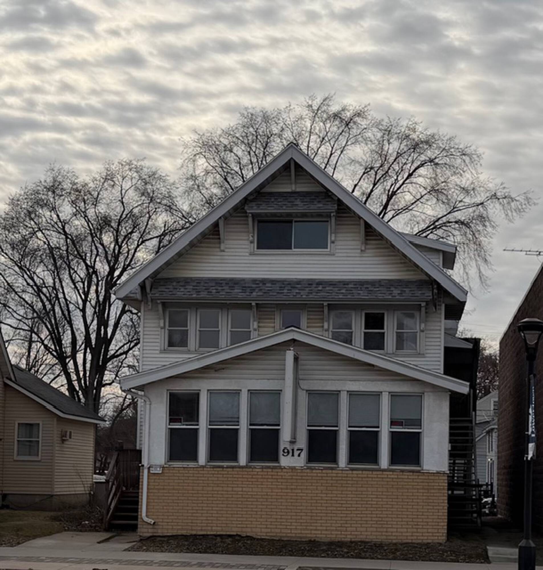 917 N Broadway Ave, Rochester, MN 55901