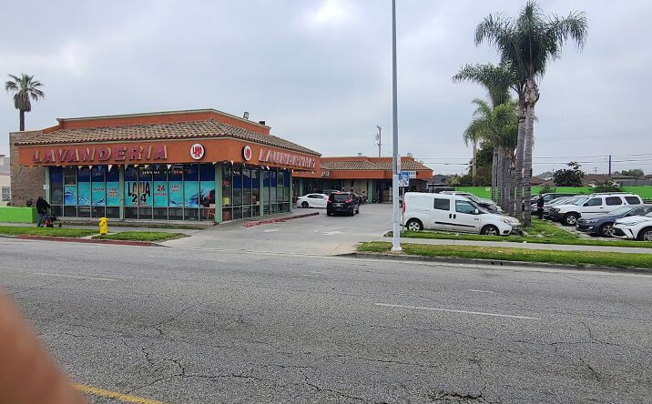 Pictures of Retail property located at 3546 E Imperial Hwy, Lynwood, CA 90262 for lease - image #1