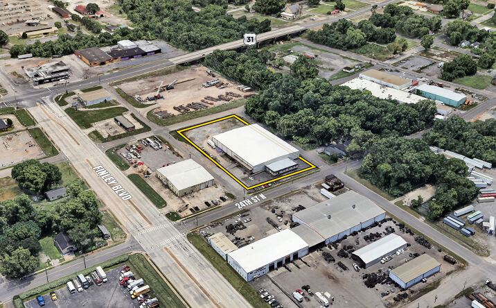 Pictures of Industrial property located at 2401 24th St N, Birmingham, AL 35234 for lease - image #1