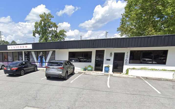 Pictures of Retail property located at 1568-1572 Sunnyside Drive, Columbia, SC 29204 for lease - image #1
