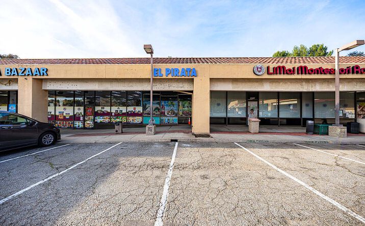 Pictures of Retail, Restaurant property located at 23371 Golden Springs Dr, Diamond Bar, CA 91765 for lease - image #1