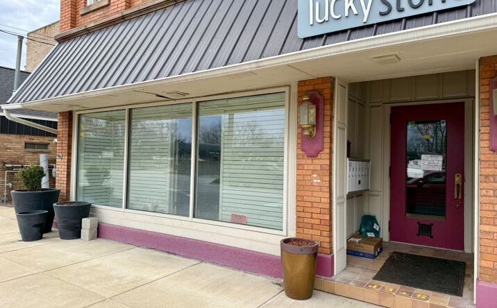 Pictures of Retail property located at 607 Main St, Huron, OH 44839 for lease - image #1