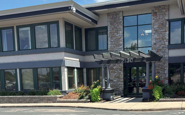 Pictures of Office property located at 2130 Cliff Road, Eagan, MN 55122 for lease - image #1