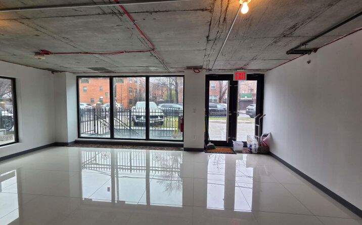 Pictures of Office, Retail property located at 147-12 Roosevelt Ave, New York, NY 11354 for lease - image #1