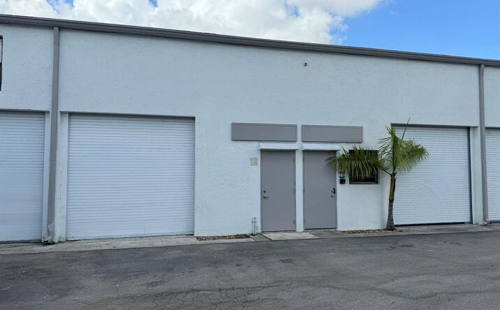 Pictures of Special Purpose property located at 1773 Blount Road 313, Pompano Beach, FL 33069 for lease - image #1
