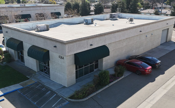 Pictures of Industrial property located at 4364 E Ashlan Ave, Fresno, CA 93726 for lease - image #1