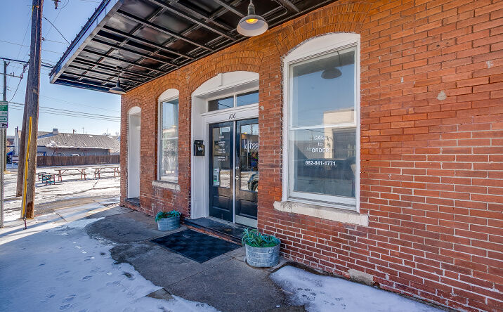 Pictures of Retail property located at 106 E Daggett Ave, Fort Worth, TX 76104 for lease - image #1