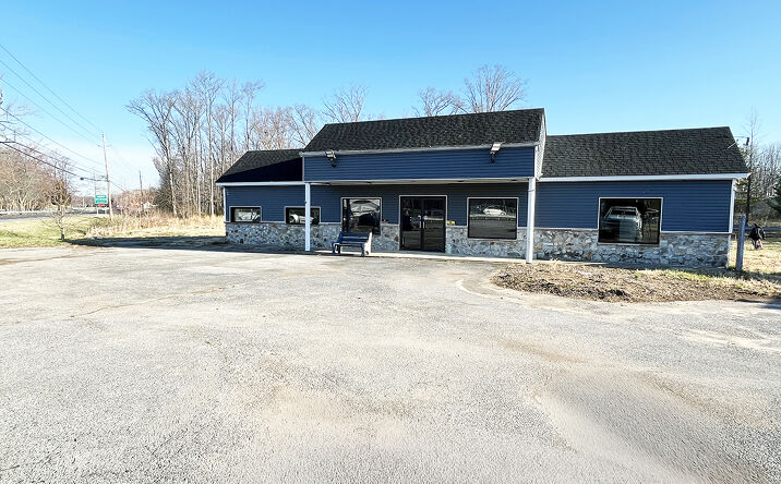 Pictures of Office property located at 4704 Dupont Pkwy, Townsend, DE 19734 for lease - image #1