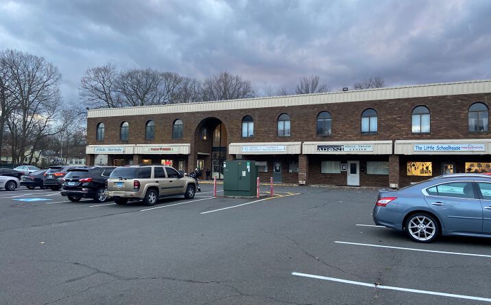 Pictures of Office, Retail property located at 1440 Whalley Ave, New Haven, CT 06515 for lease - image #1
