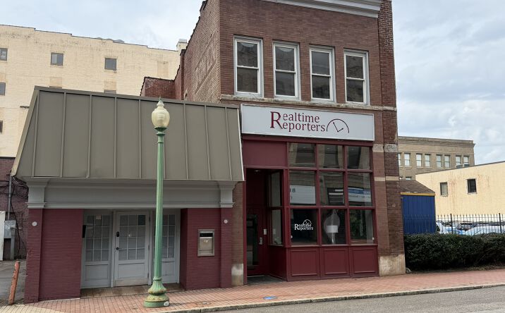Pictures of Office property located at 713 Lee St E, Charleston, WV 25301 for lease - image #1