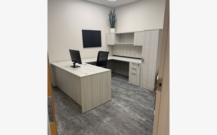 Pictures of Retail, Office, Industrial property located at 1551 Professional Lane, Longmont, CO 80501 for lease - image #1