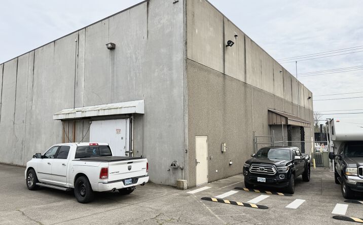 Pictures of Industrial property located at 901 Edgewater St NW, Salem, OR 97304 for lease - image #1