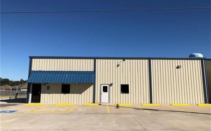 Pictures of Office, Industrial property located at 3473 S Beglis Parkway, Sulphur, LA 70665 for lease - image #1