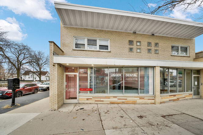 Pictures of Office property located at 4424 W 63rd Street, Chicago, IL 60629 for lease - image #1