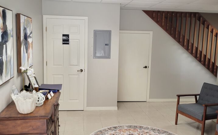 Pictures of Office property located at 505 Deltona Blvd, Deltona, FL 32725 for lease - image #1
