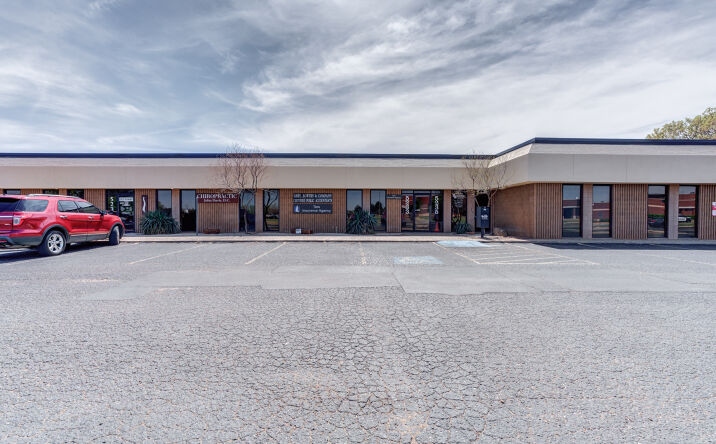 Pictures of Office property located at 5233 79th St, Lubbock, TX 79424 for lease - image #1