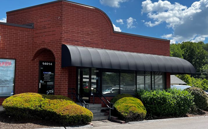 Pictures of Retail property located at 14016 Manchester Rd, Ballwin, MO 63011 for lease - image #1
