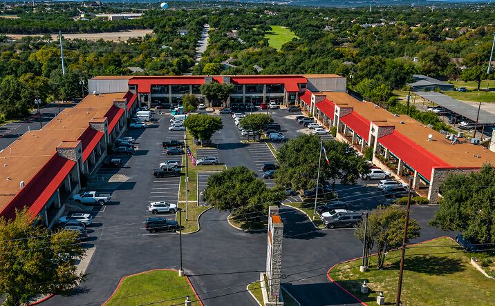 Pictures of Office property located at 1310 Ranch Rd 620 S, Lakeway, TX 78734 for lease - image #1